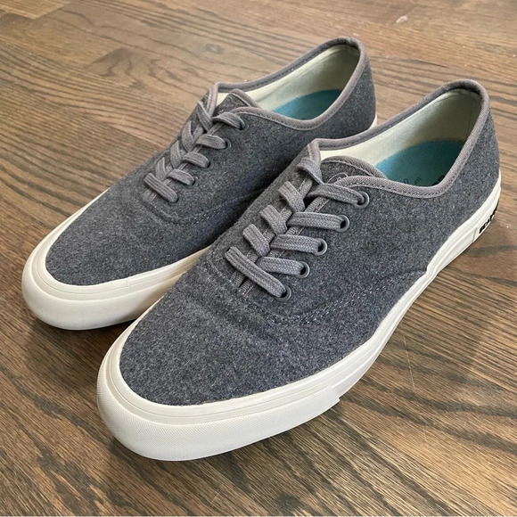 SeaVees for J.Crew Legend Sneakers Grey Wool - Picture 3 of 11